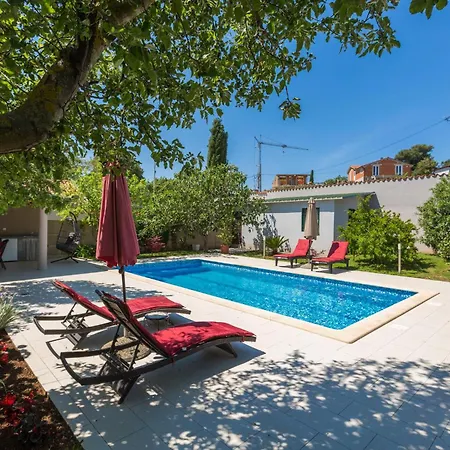 2 Bedroom Beautiful In