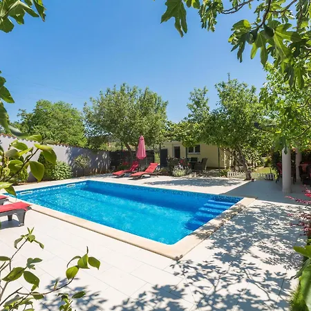 Ferienhaus 2 Bedroom Beautiful In *