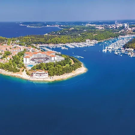 Feriehus 2 Bedroom Beautiful In