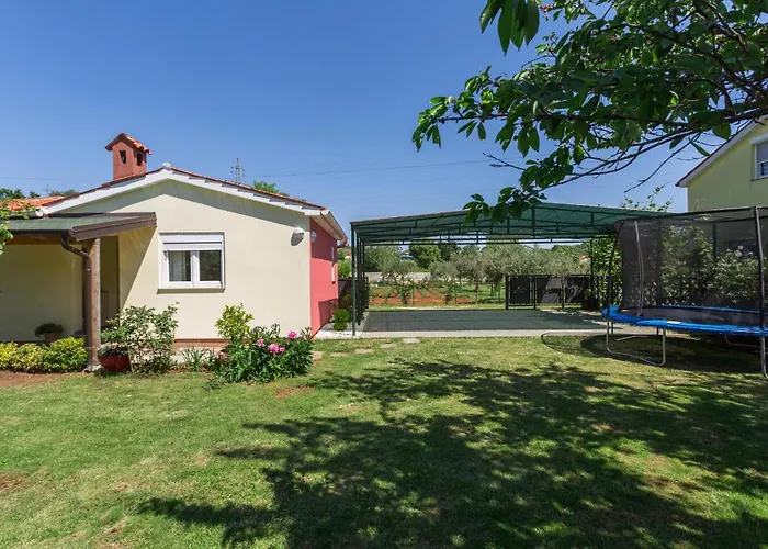 2 Bedroom Beautiful In *